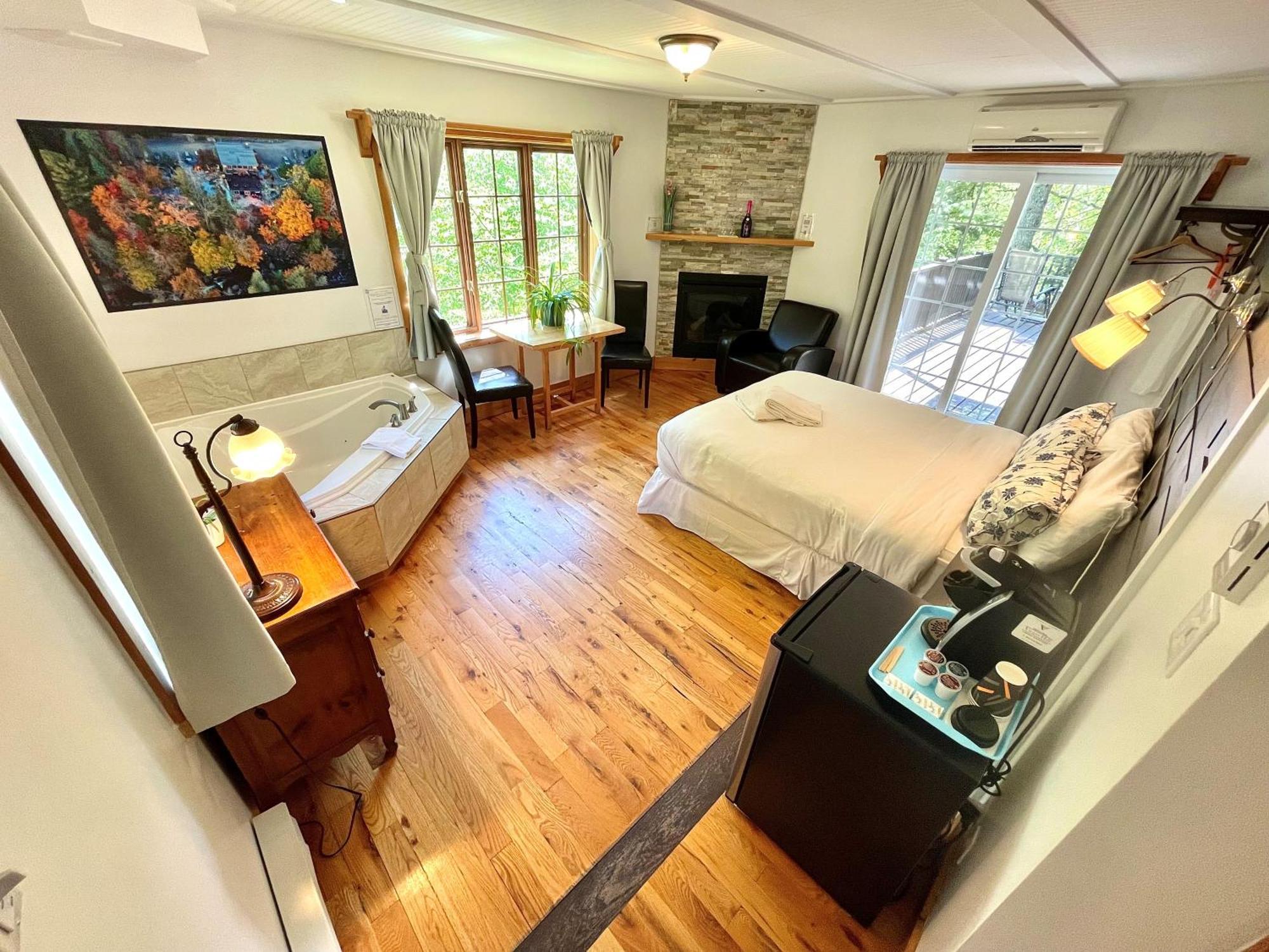 Auberge Spa & Beaux Reves Sainte-Adèle Εξωτερικό φωτογραφία