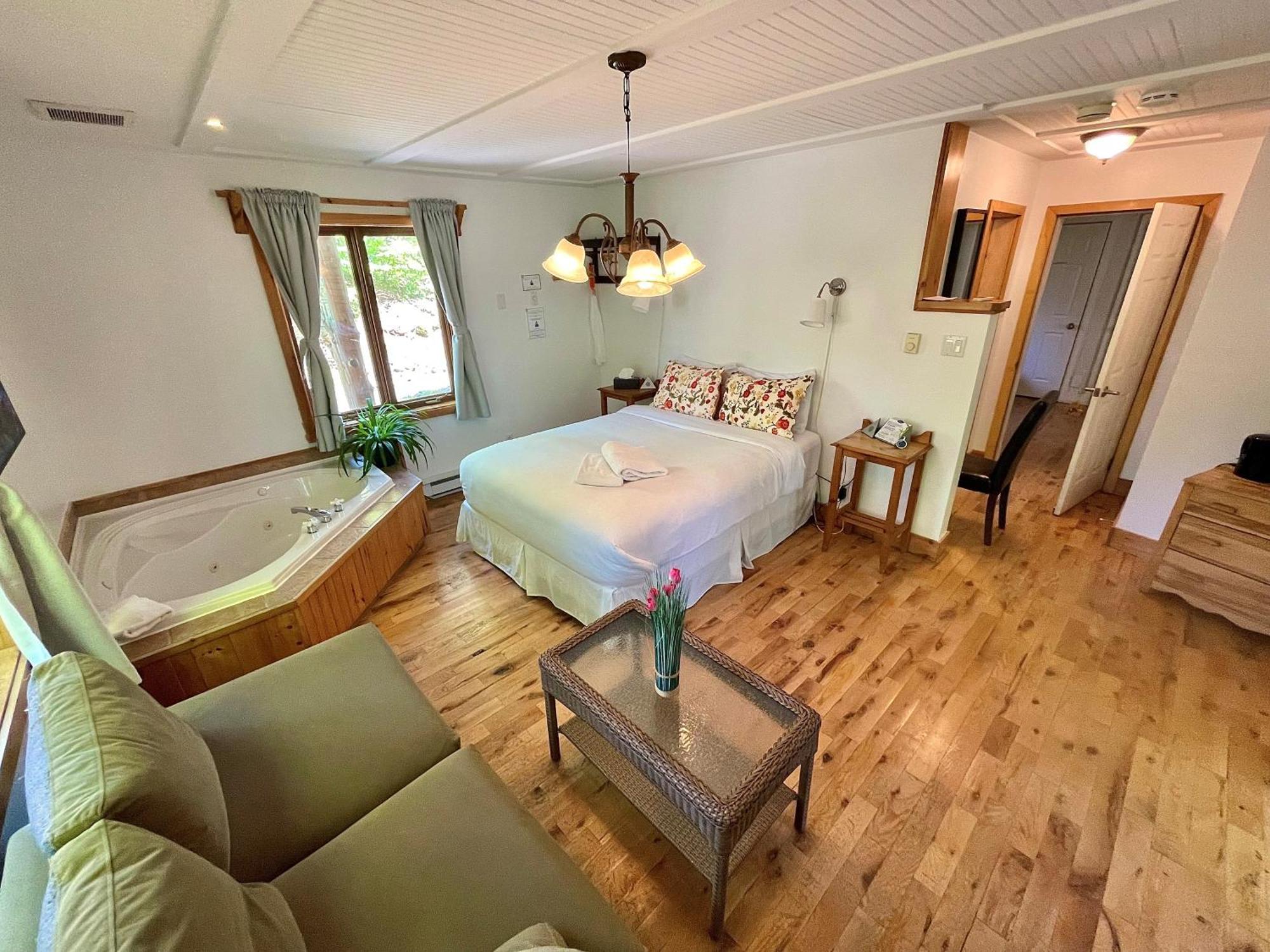 Auberge Spa & Beaux Reves Sainte-Adèle Εξωτερικό φωτογραφία